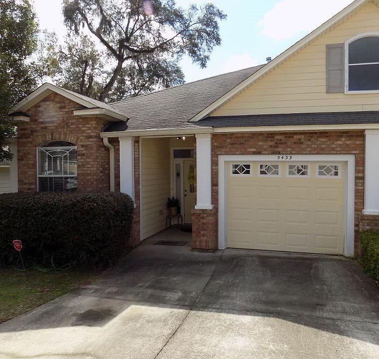 1st image of 5433 Hampton Hill Cir #0