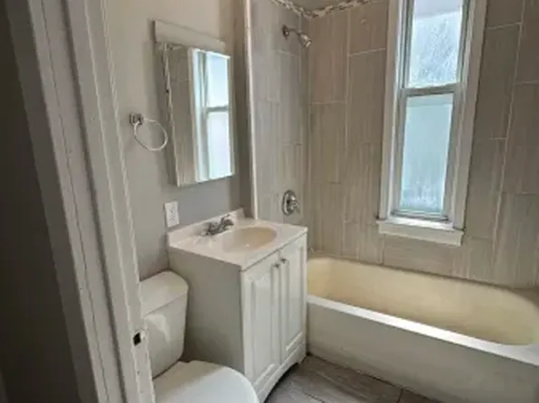 7636 S Drexel Ave #2, Chicago, IL 60619