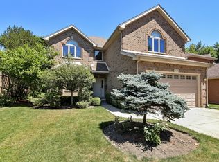 2436 Oak Ave, Northbrook, IL 60062
