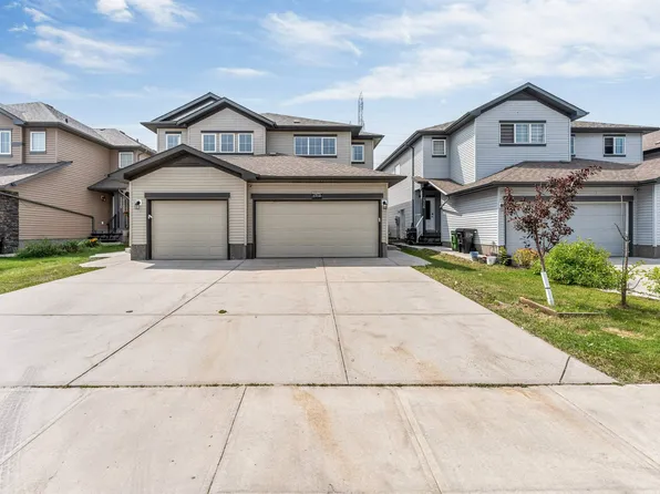 1712 27th St NW, Edmonton, AB T6T 2G6