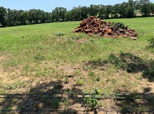 3641 Trails End Rd, Burleson, TX 76028