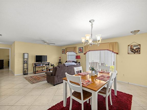 5th image of 2826 Salamanca St