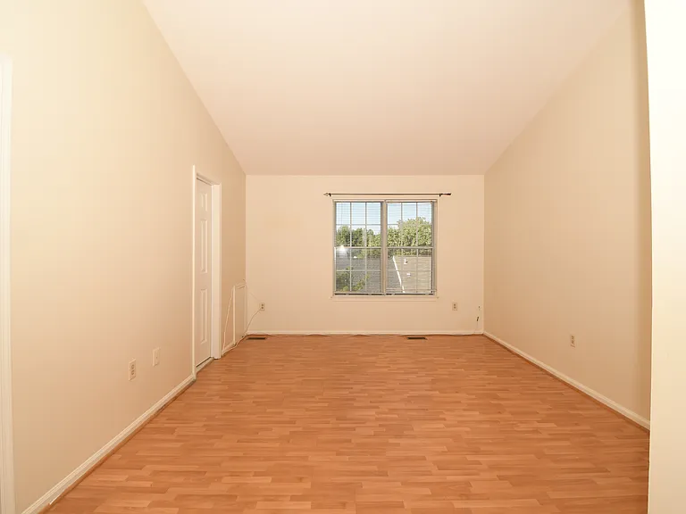 7802 Mistic View Ct — Photo 47