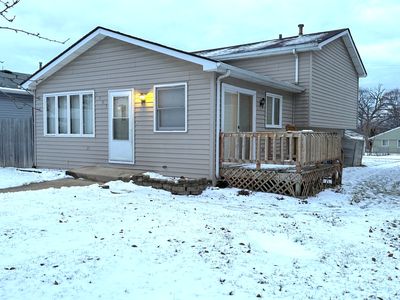 1703 Horeb Ave, Zion, IL, 60099