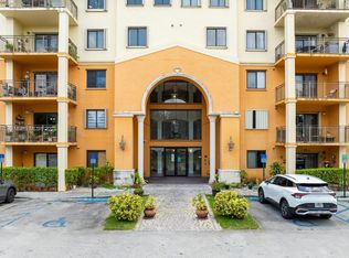 Keystone Courts, Miami, FL 33172