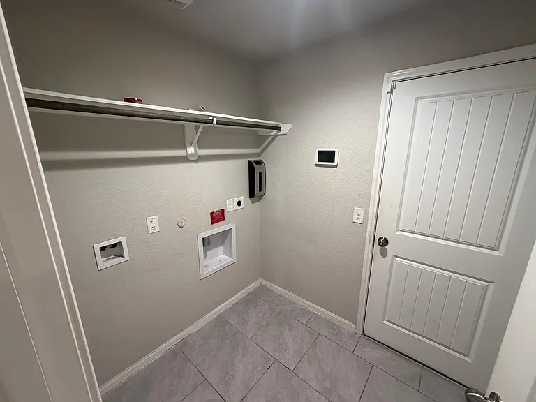 7263 Barrington Ridge Ln — Photo 1