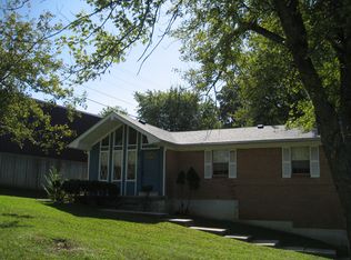 3051 Liberty St, Radcliff, KY 40160