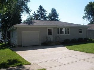 120 S Highland St, Hustisford, WI 53034
