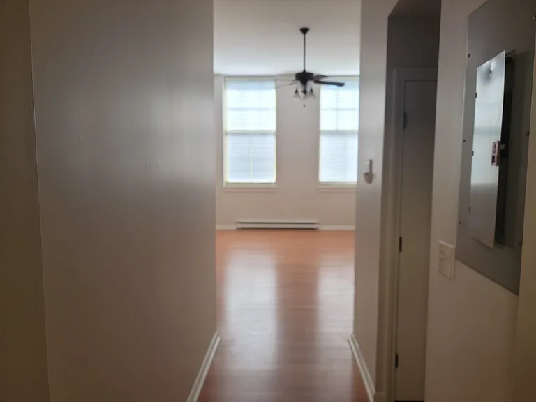 350 W 4th St #201 — Photo 29