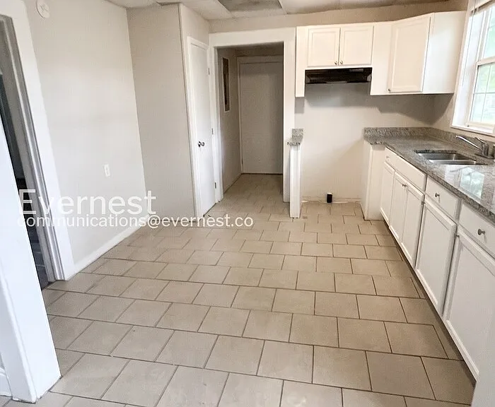434 Bryant St — Photo 2