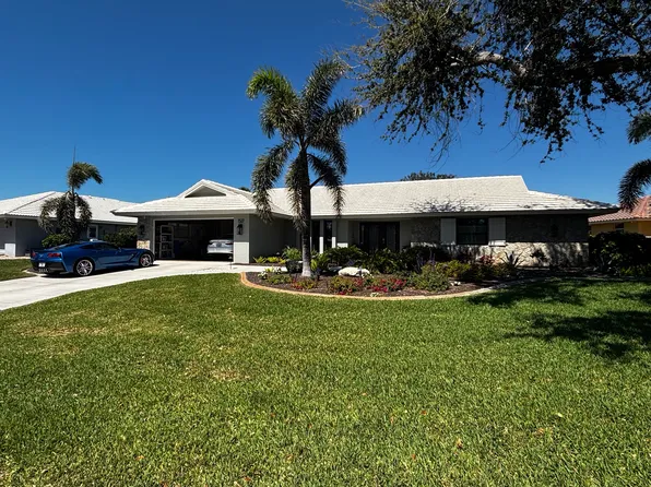 1527 Southbay Dr, Osprey, FL 34229