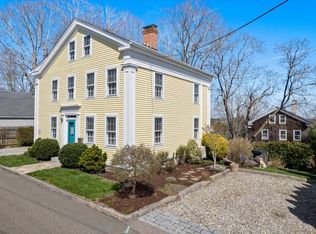 5 Rathbun Pl, Groton, CT 06355