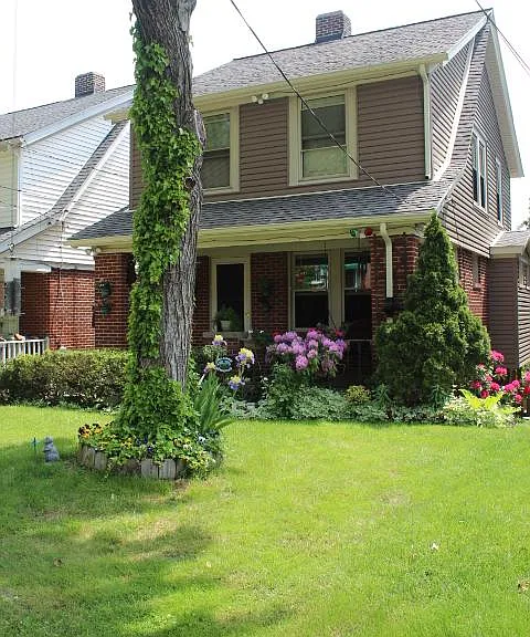 1004 Winterton St — Photo 1