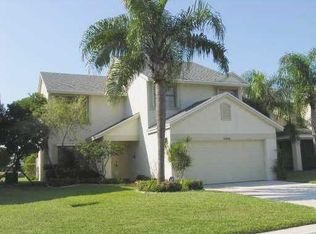 5879 Northpointe Ln, Boynton Beach, FL 33437