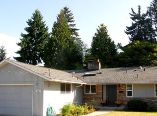 9751 SE 41st St, Mercer Island, WA 98040