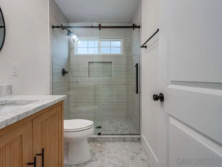 10190 Drumcliff Ave — Photo 21