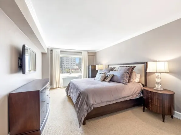 200 East 78th Street image 5 of 7