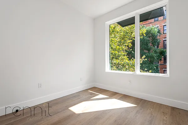 Rented by Rennit Inc. | media 30