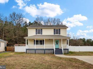 617 Wakefield Dr, Colonial Beach, VA 22443