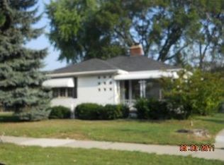 16969 Stephens Dr, Eastpointe, MI 48021