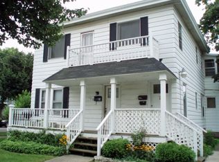 106 W 13th St APT 1, Holland, MI