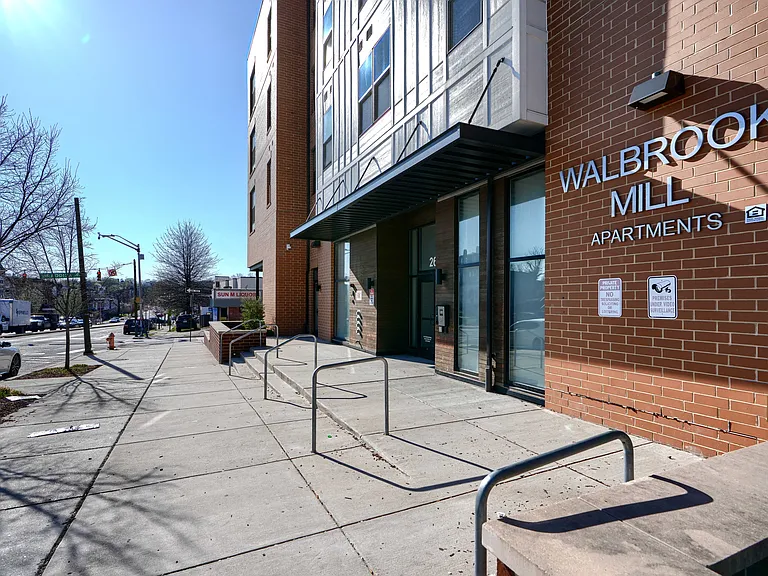 Walbrook Mill Apartments — Photo 8