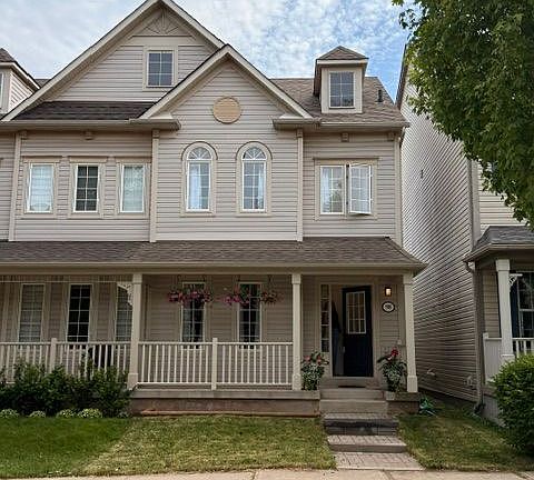 3rd image of 98 Roxton Rd