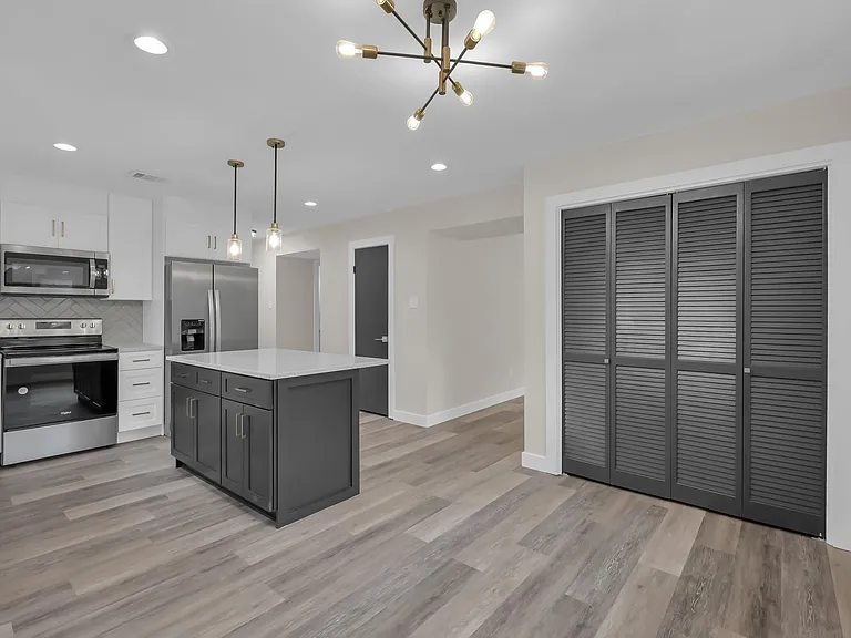 3526 Indian Forest Dr — Photo 10