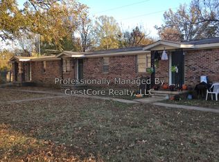 105 W College St APT 1, Newbern, TN 38059