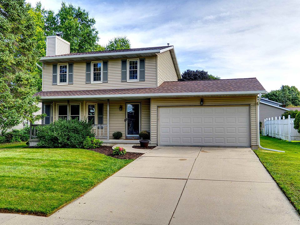 1st image of 3205 Clove Dr