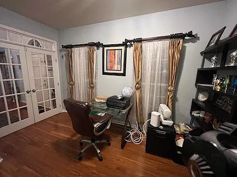 1611 Kings Valley Dr — Photo 3