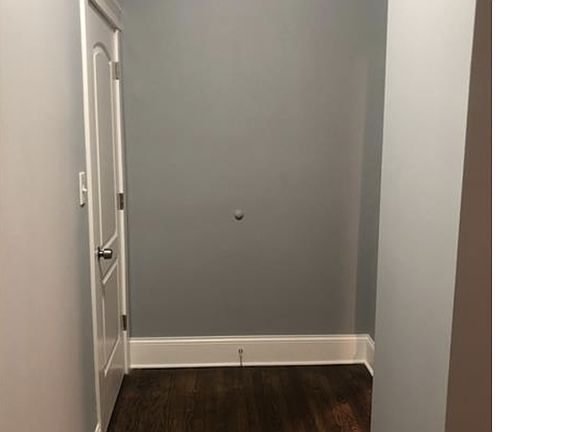 5th image of 3907 W Van Buren St #2