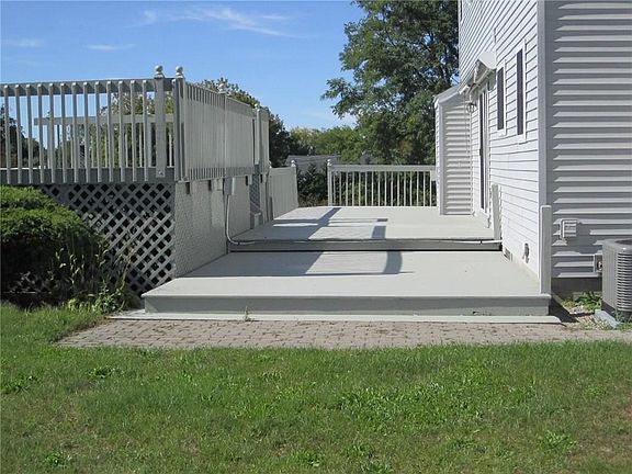 4th image of 4621 Cherry Hill Dr