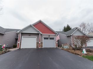 4216 Anguilla Dr, Liverpool, NY 13090