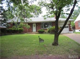 1230 Yukon Dr, Saint Louis, MO 63137