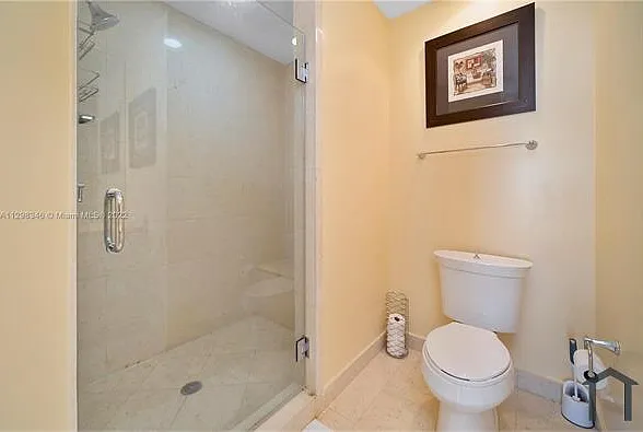 2 bed, 1300 sqft, $3,400 — Photo 3