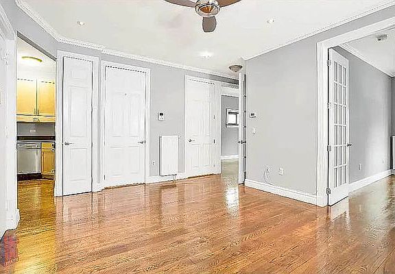 4th image of 330 E 6th St #1E