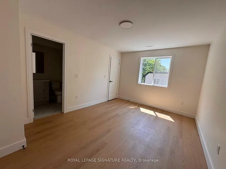 53 Bishop Ave #4 — Photo 8