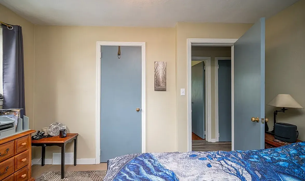 2 bed, 1000 sqft, $1,295 — Photo 4