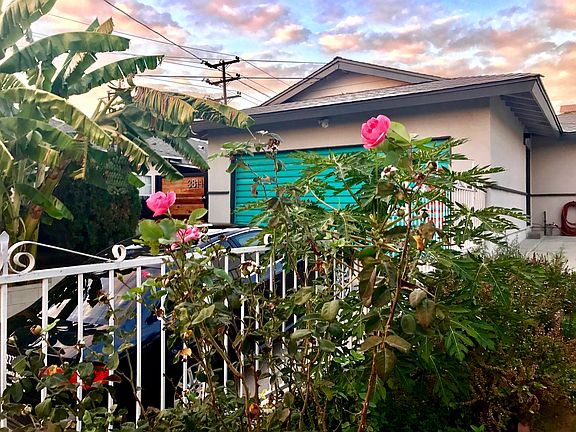 3rd image of 3811 Floral Dr