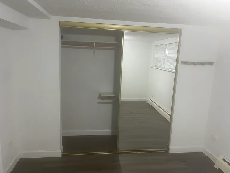 8346 W Berwyn Ave — Photo 10
