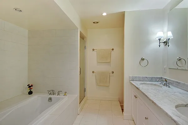 Sold by Corcoran | media 6