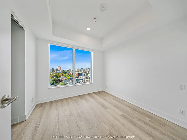 484 Spadina Ave #505 — Photo 10