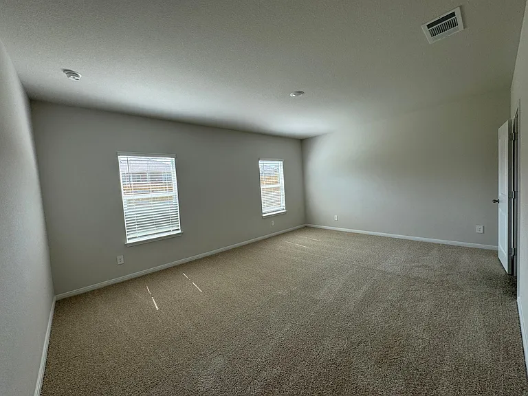 117 Docile Loop — Photo 14