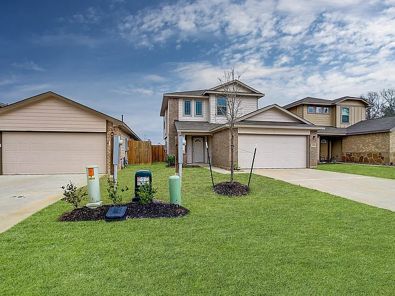 9458 Laiden Creek Trl — Photo 2