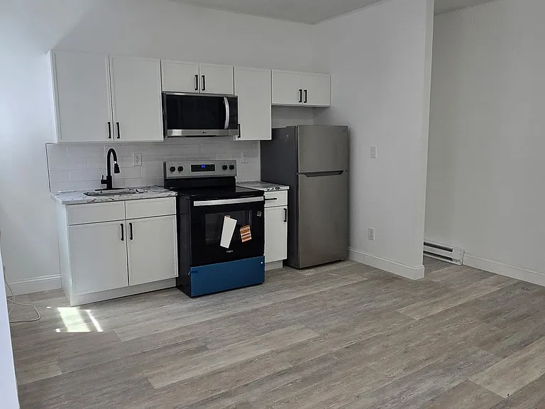 4514 Osage Ave #2R — Photo 2