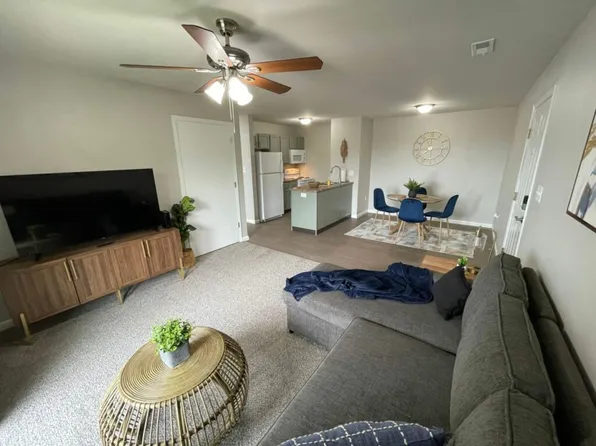 Arbor Ridge Apartments