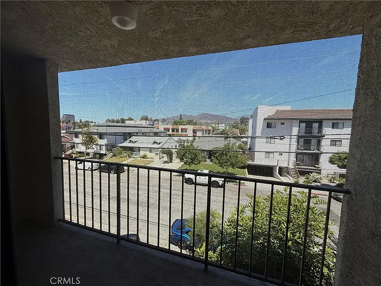 822 E Lomita Ave #5 — Photo 14