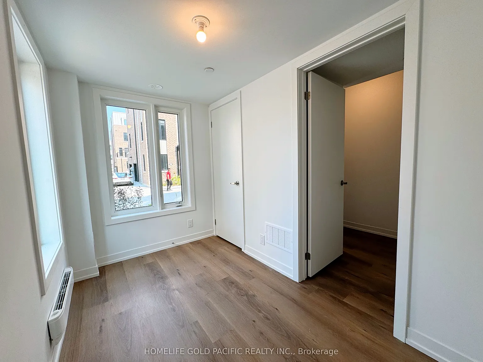 5 bed, $3,450 — Photo 3