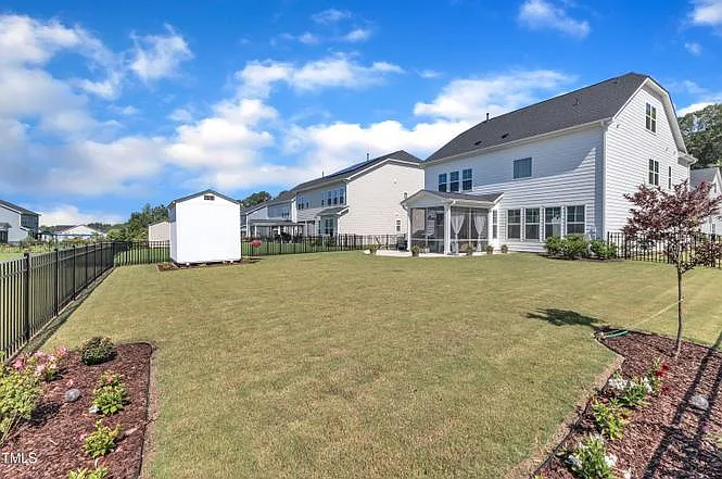 1526 Cloverfield Ct — Photo 41